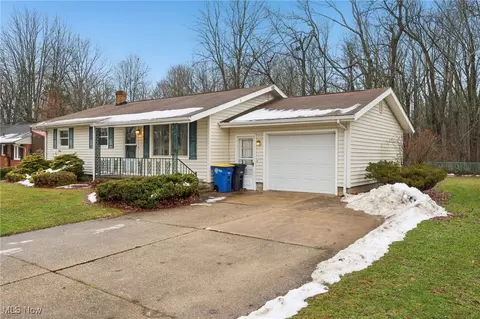 1715 Pleasantview Ave, Ashtabula, OH 44004 photo 5