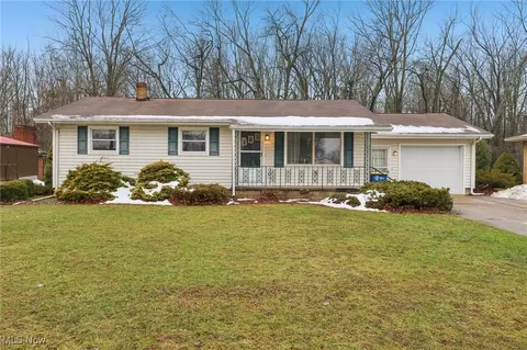 1715 Pleasantview Ave, Ashtabula, OH 44004