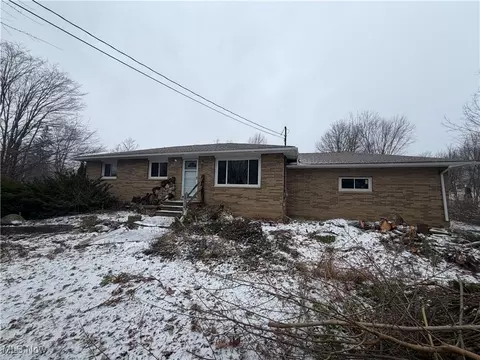 4565 Center Rd, Brunswick, OH 44212