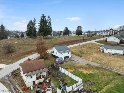 View/Area - 357 S Lincoln Ave, Barnesville, OH 43713 photo 5 of 9