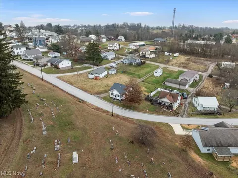 View/Area - 357 S Lincoln Ave, Barnesville, OH 43713 photo 3 of 9