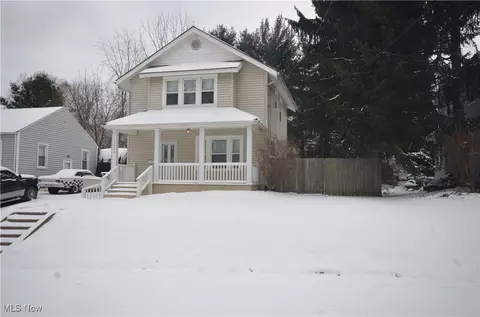 1826 Hillside Ter, Akron, OH 44305