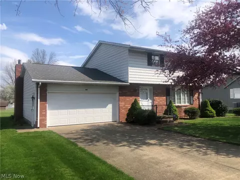 425 Providence Ave SE, New Philadelphia, OH 44663