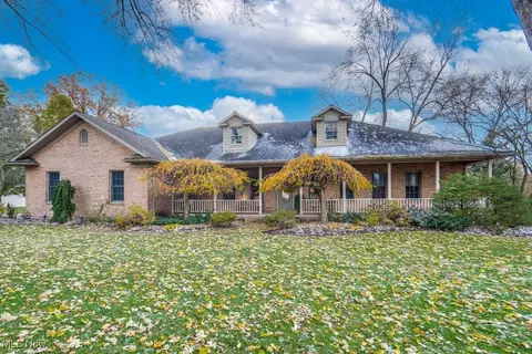 13993 Myers Dr, Dalton, OH 44618