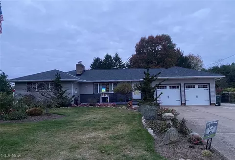 8051 Fohl Rd SW, Navarre, OH 44662