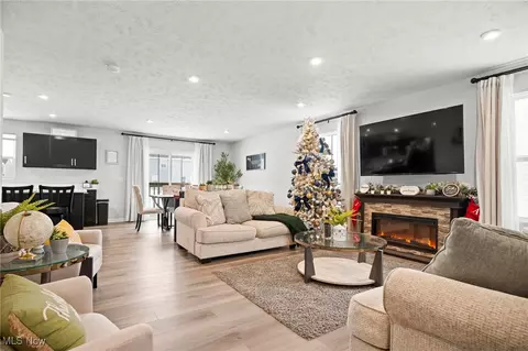 Living - 214 Leather Leaf Dr, Elyria, OH 44035 photo 1 of 3