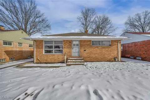 807 Bayridge Blvd, Willowick, OH 44095