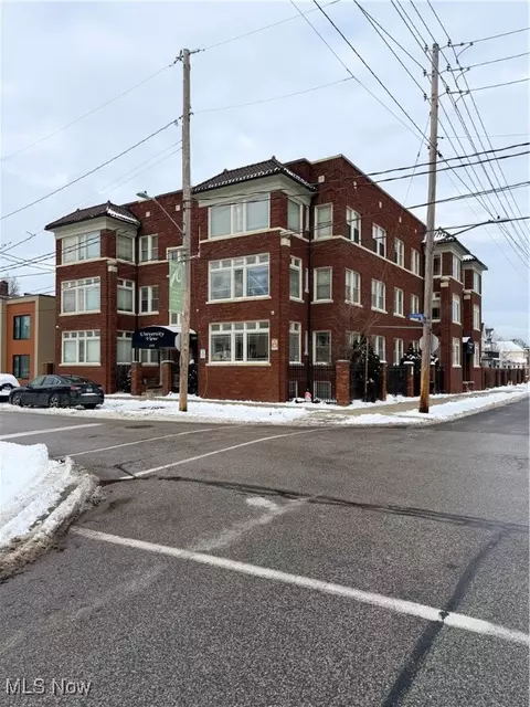 11433 Ashbury Ave #12, Cleveland, OH 44106