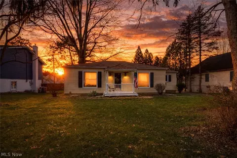 2682 Smith Rd, Fairlawn, OH 44333