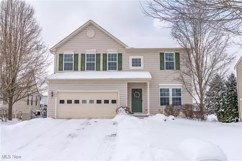 884 Highridge Ln, Kent, OH 44240
