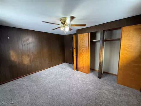 2435 Didrickson Dr, Lorain, OH 44053 photo 9