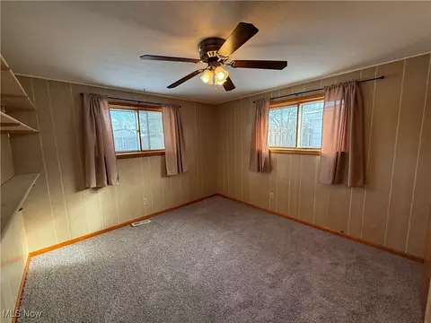 2435 Didrickson Dr, Lorain, OH 44053 photo 12