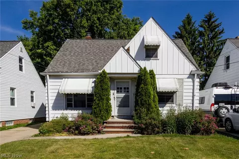 29933 Enid Rd, Wickliffe, OH 44092