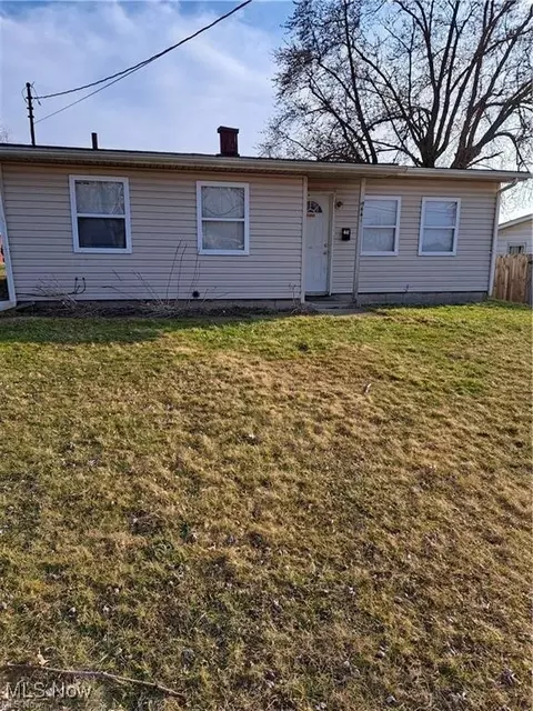 441 Indiana Ave, Girard, OH 44420