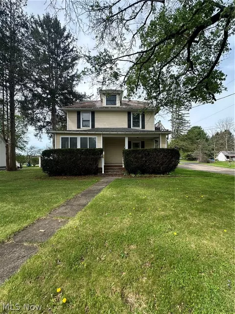 929 N Market St, Lisbon, OH 44432