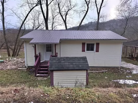 12286 Little Kanawha, Creston, WV 26141