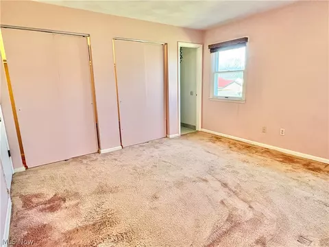 Bedroom - 145 Crestview Dr, Elyria, OH 44035 photo 2 of 5