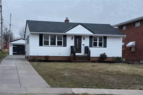 6660 State Rd, Parma, OH 44134