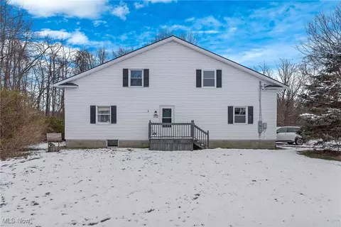 2508 Applegate Rd, Youngstown, OH 44505