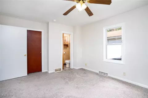 894 Sutherland Ave, Akron, OH 44314 photo 15