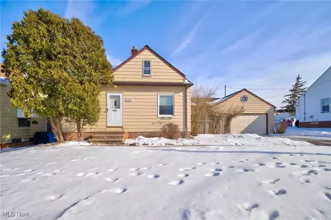 4223 Brookway Ave, Brooklyn, OH 44144