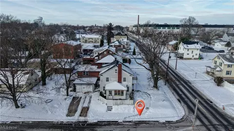 View/Area - 534 E Maple St, North Canton, OH 44720 photo 1 of 3
