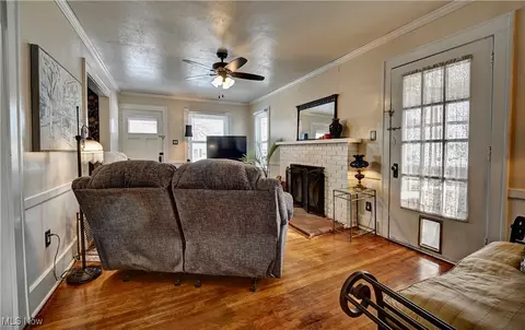 Living - 534 E Maple St, North Canton, OH 44720 photo 4 of 4