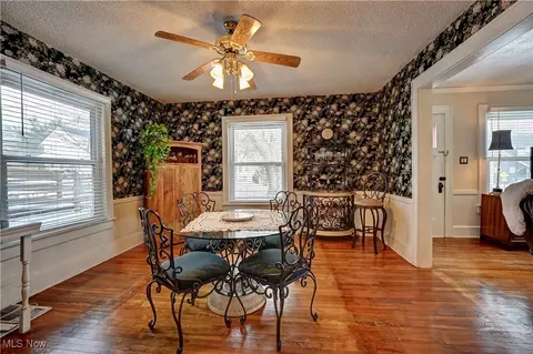 Dining - 534 E Maple St, North Canton, OH 44720 photo 1 of 2