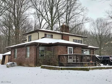 2495 Vermilion Rd, Vermilion, OH 44089