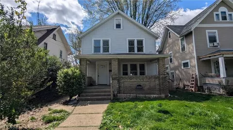 2830 3rd St NW, Canton, OH 44708