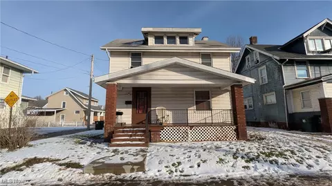 616 Maryland Ave SW, Canton, OH 44710