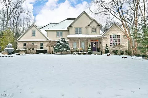 242 Howland Terrace Blvd, Warren, OH 44484