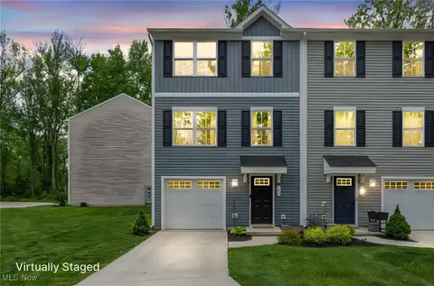 191 Raintree Ln, Painesville, OH 44077
