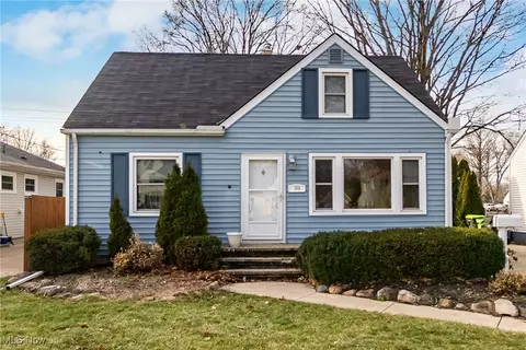 188 Inwood Blvd, Avon Lake, OH 44012