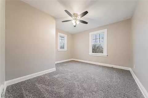 315 E 210th St, Euclid, OH 44123 photo 23