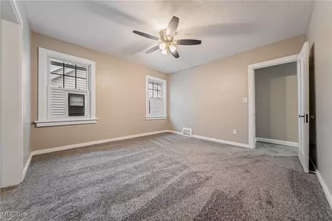 315 E 210th St, Euclid, OH 44123 photo 22