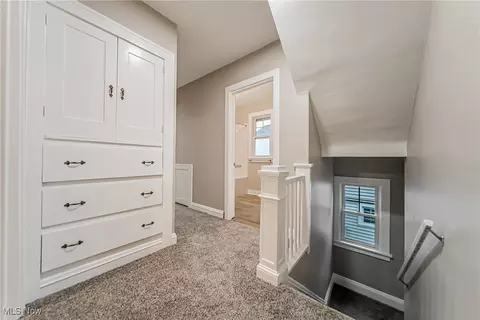 315 E 210th St, Euclid, OH 44123 photo 27