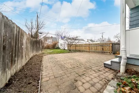 315 E 210th St, Euclid, OH 44123 photo 36