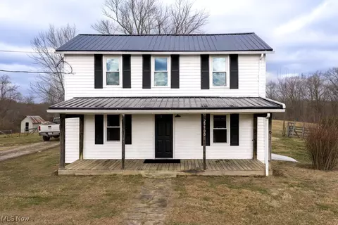 29510 Houston Rd, Little Hocking, OH 45742
