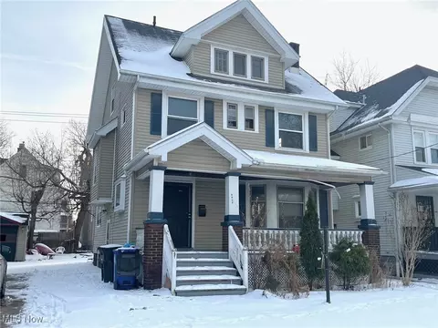 9208 Kempton Ave, Cleveland, OH 44108