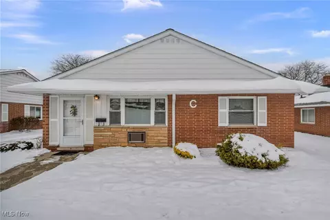 5651 Broadview Rd #C-1, Parma, OH 44134