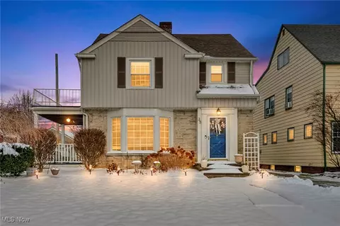 35 E 211th St, Euclid, OH 44123