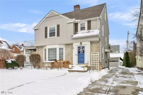 35 E 211th St, Euclid, OH 44123 photo 2