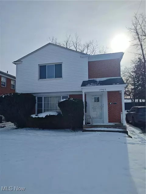 17460 Chagrin Blvd, Shaker Heights, OH 44120