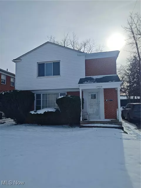 17460 Chagrin Blvd, Shaker Heights, OH 44120