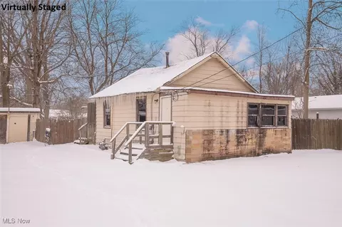 903 Oakwood Blvd, Painesville, OH 44077