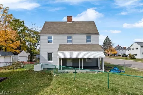 3204 14th St SW, Canton, OH 44710