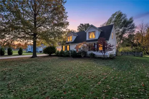 7292 Kenssington Dr, North Ridgeville, OH 44039