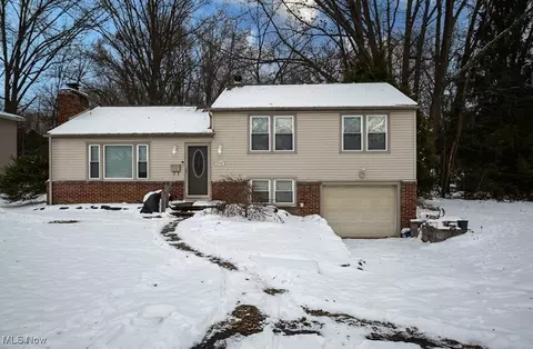 3794 Monaca Ave, Youngstown, OH 44511