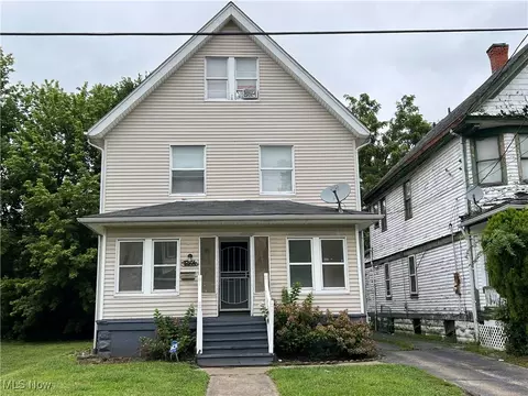 8801 Beckman Ave, Cleveland, OH 44104